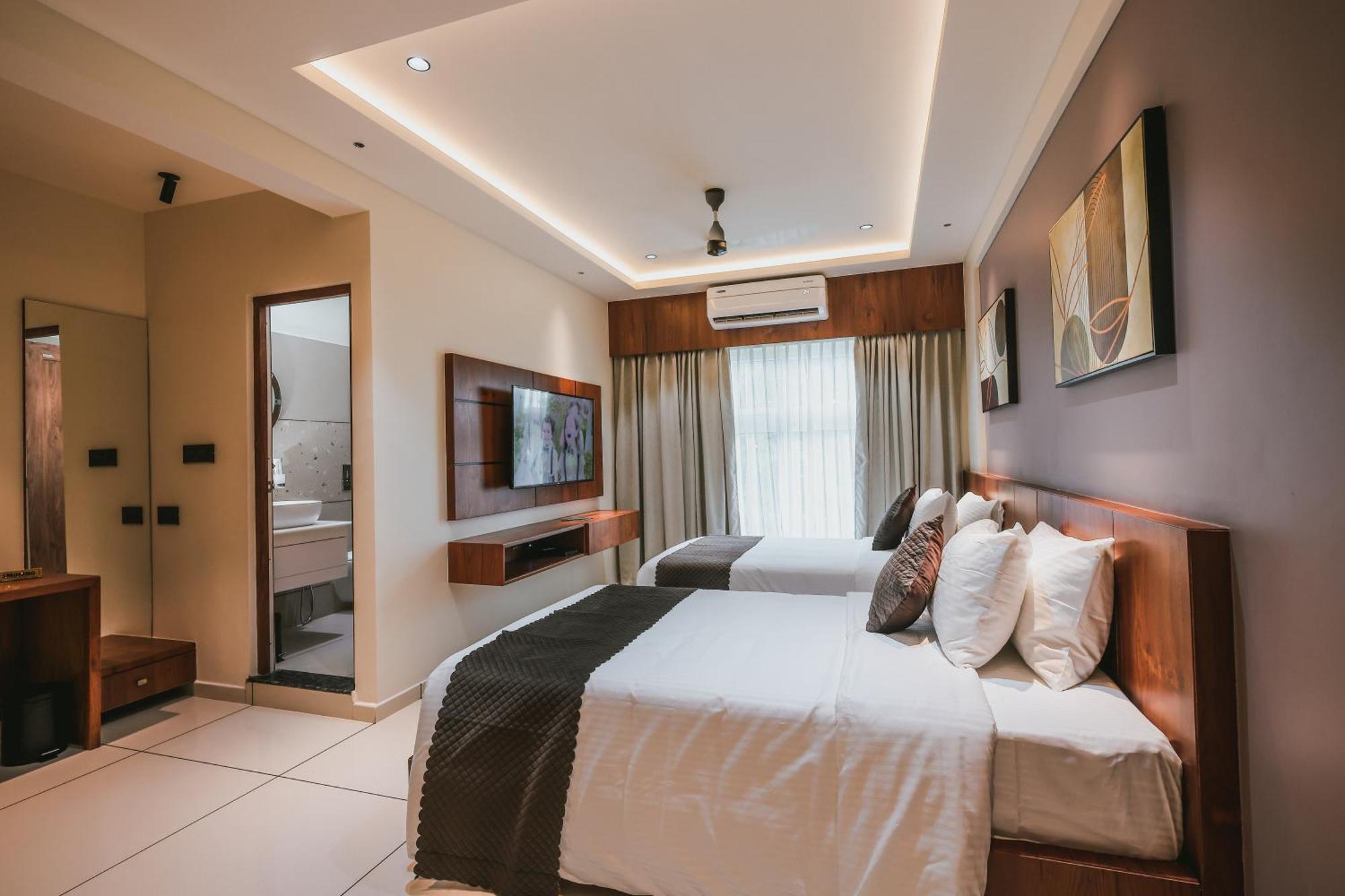 Fortview Suites Kasaragod Exterior photo