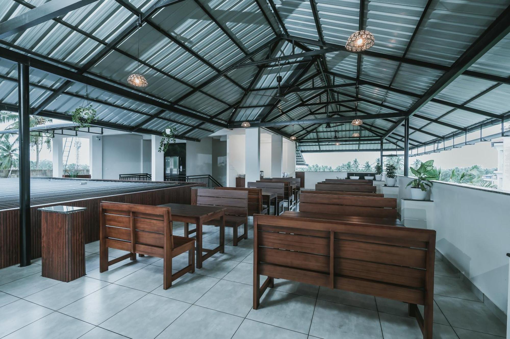 Fortview Suites Kasaragod Exterior photo